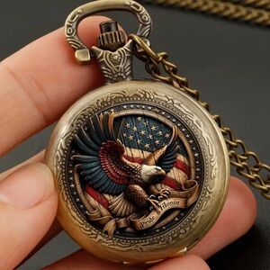 American Proud Flag Bald Eagle Quartz Pocket Watch Keychain
